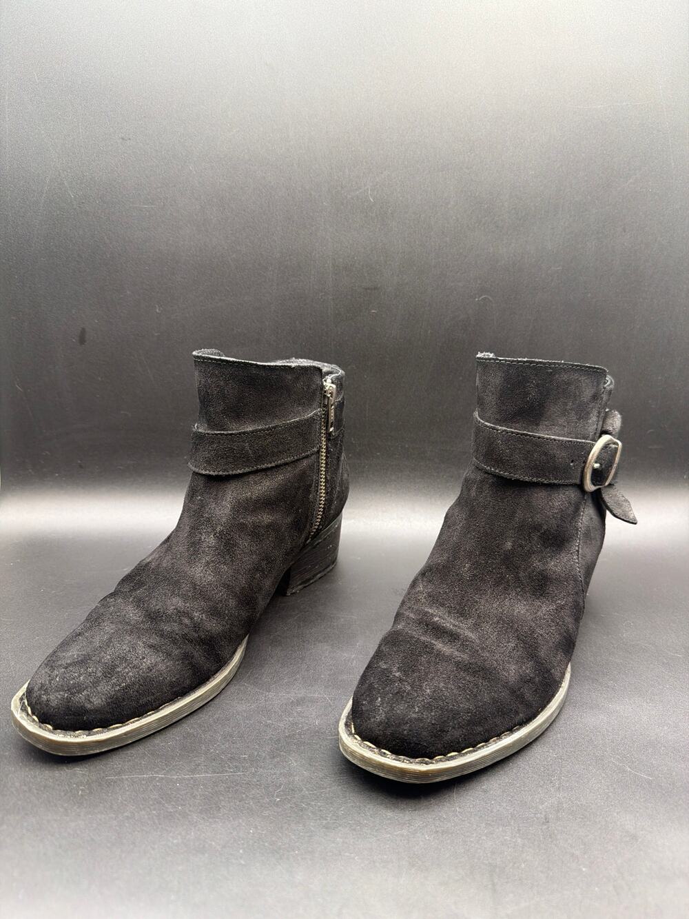 Born BR0028509 Black Leather Ankle Boots Women’s 8 39 Side Zip Like New
